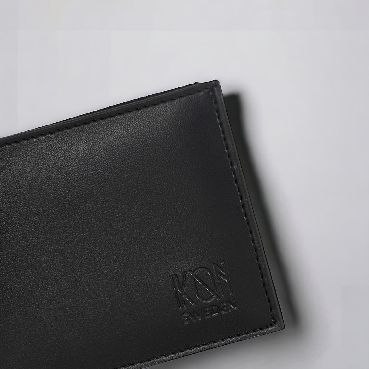 Apple Leather Stylish Classic Wallet - Black