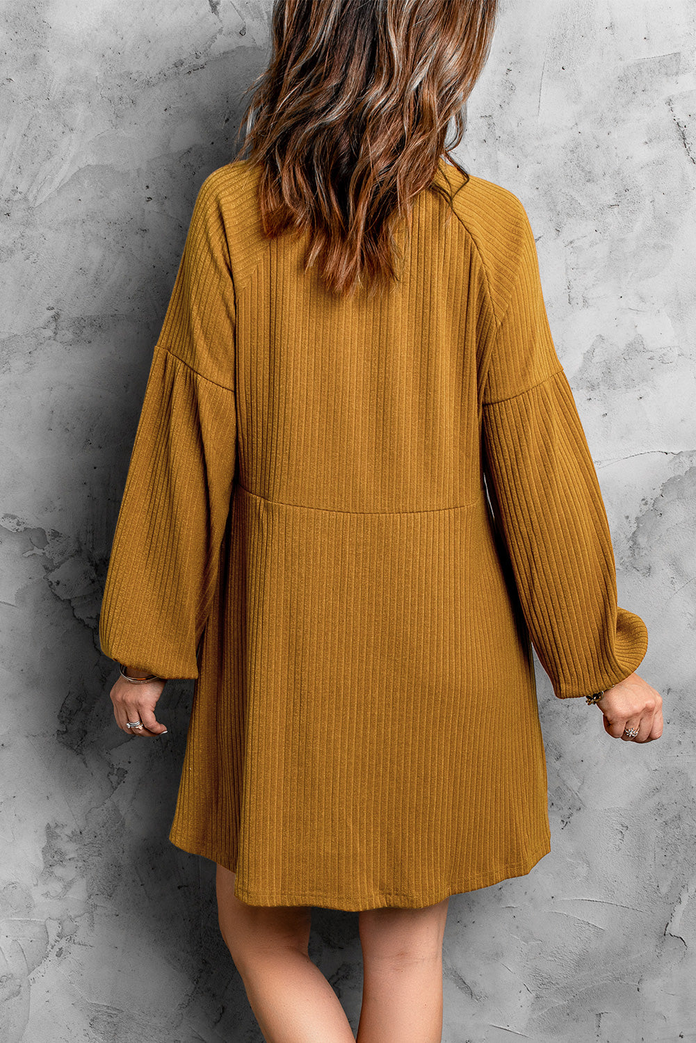 Black Round Neck Empire Waist Ribbed Short Knit Dress