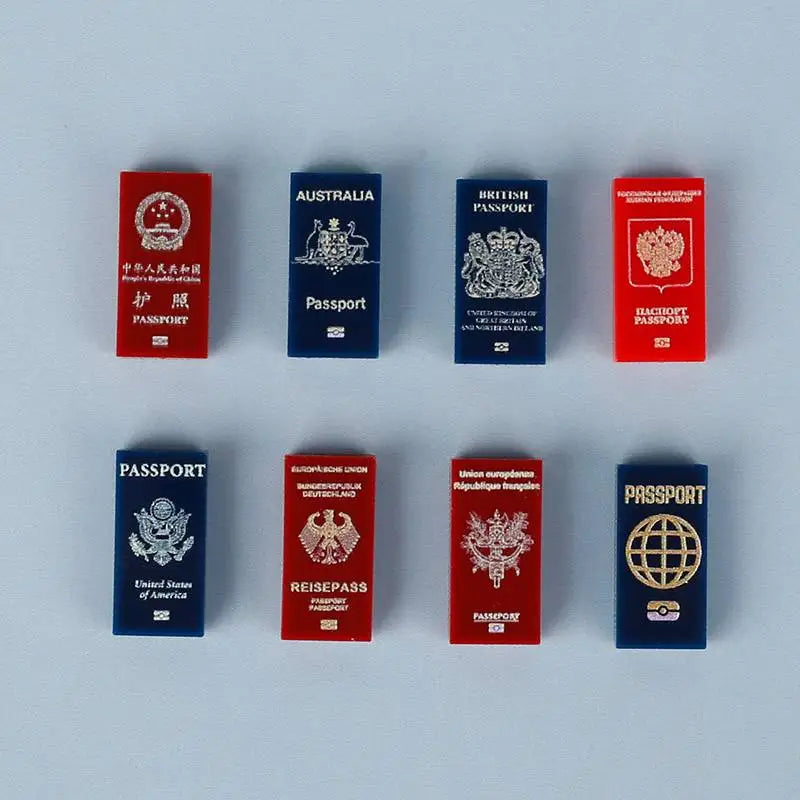 Miniature recreational block toy pieces