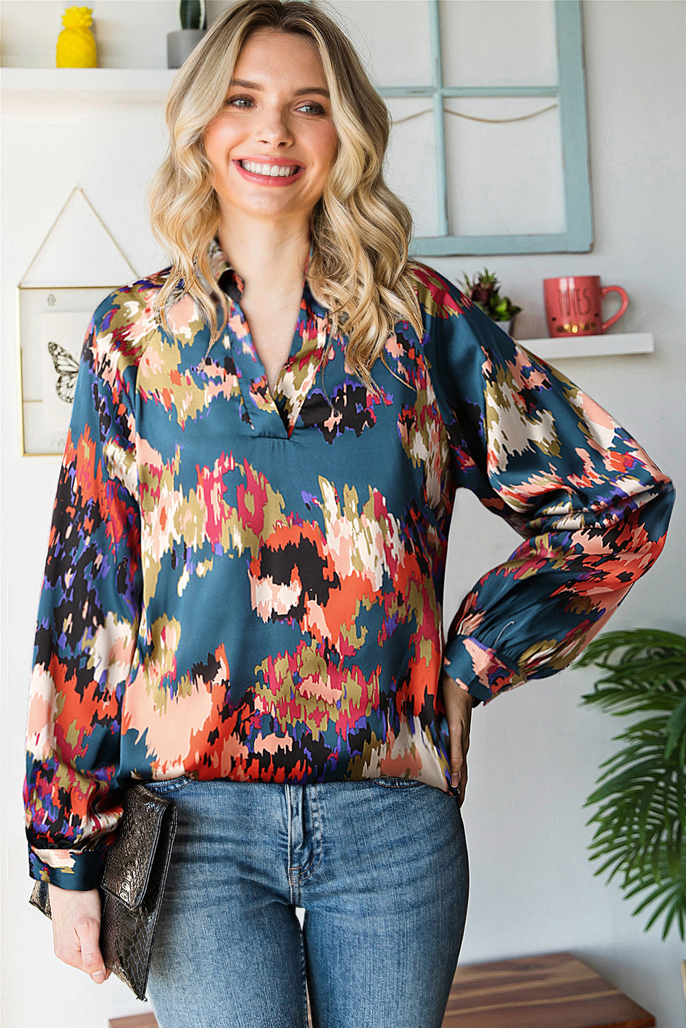Green Graffiti Colorblock Casual V Neck Puff Sleeve Blouse