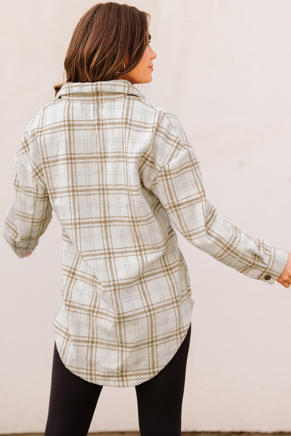 Black Casual Plaid Pattern Buttoned Shirt Shacket with Slit