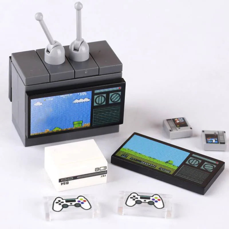 Miniature recreational block toy pieces
