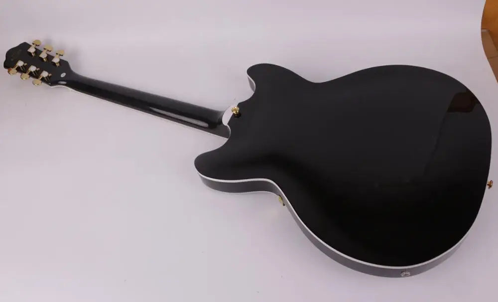 Custom Quilted Maple F Hole Hollow Body Electric Jazz Guitar