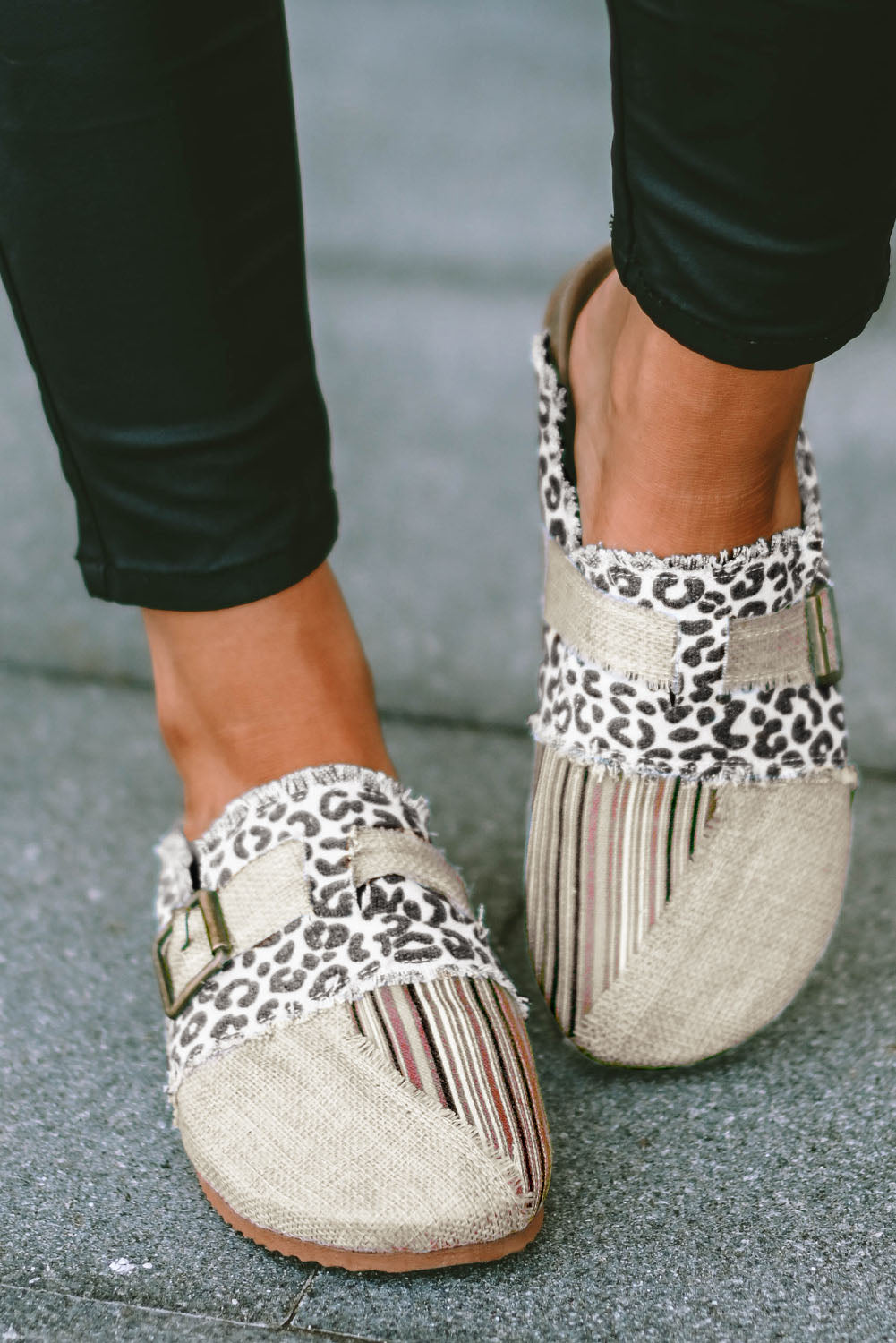 Leopard Distressed Patchwork Buckle Round Toe Slippers