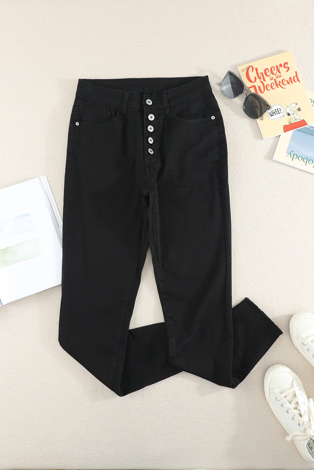 White Plain Buttons Frayed Raw Hem High Waist Denim Jeans