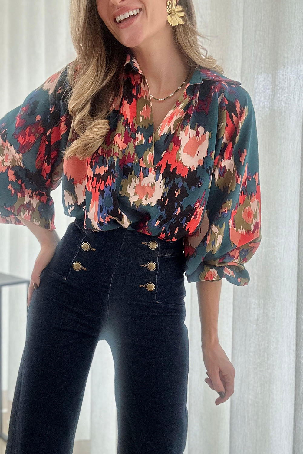 Green Graffiti Colorblock Casual V Neck Puff Sleeve Blouse