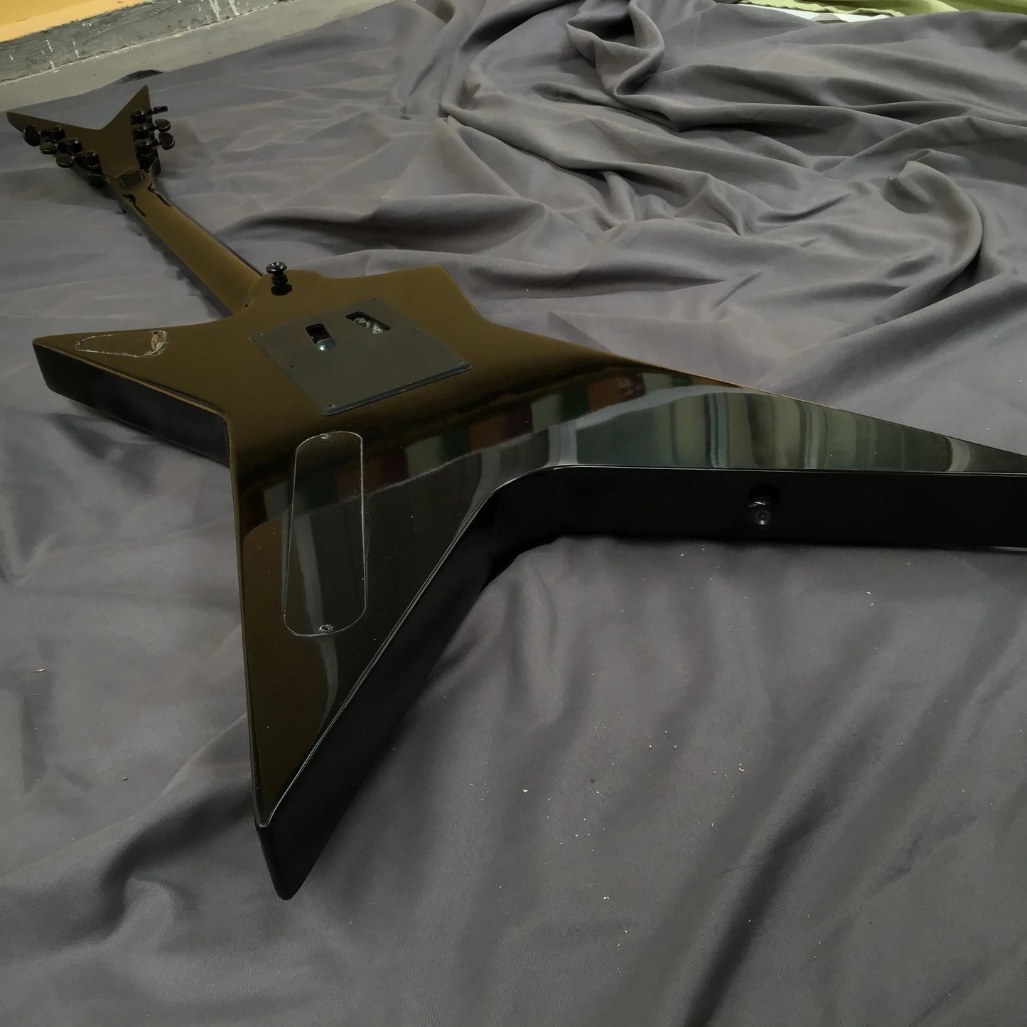 Thunder Electric Guitar Solid Wood with Black Hardware Glossy Finish