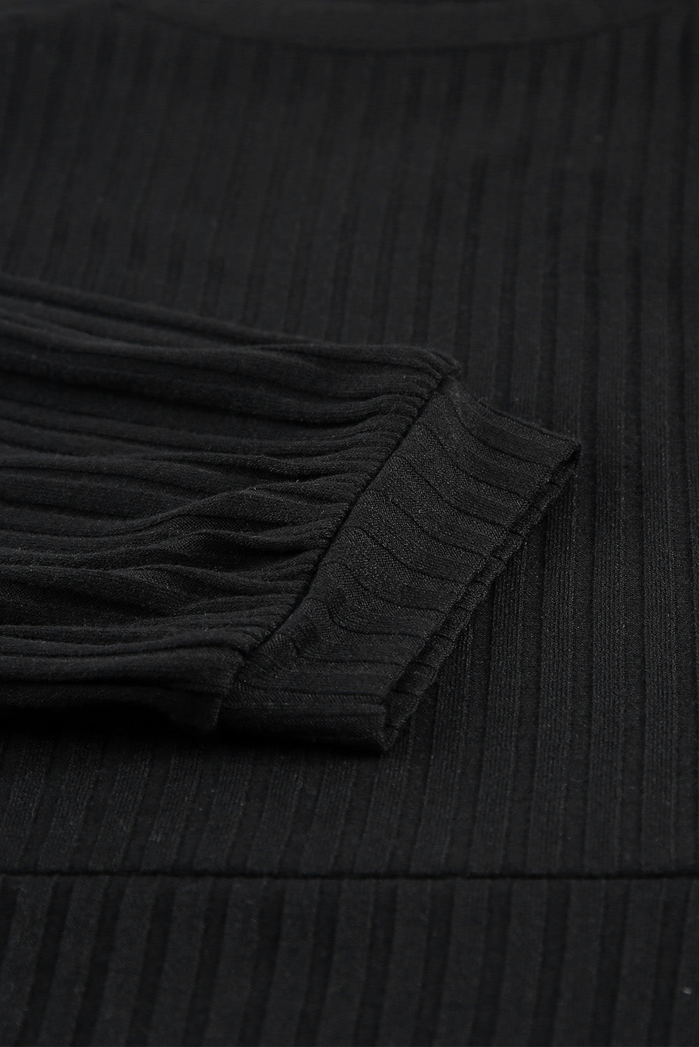 Black Round Neck Empire Waist Ribbed Short Knit Dress