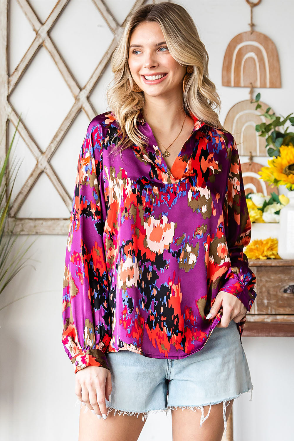 Green Graffiti Colorblock Casual V Neck Puff Sleeve Blouse