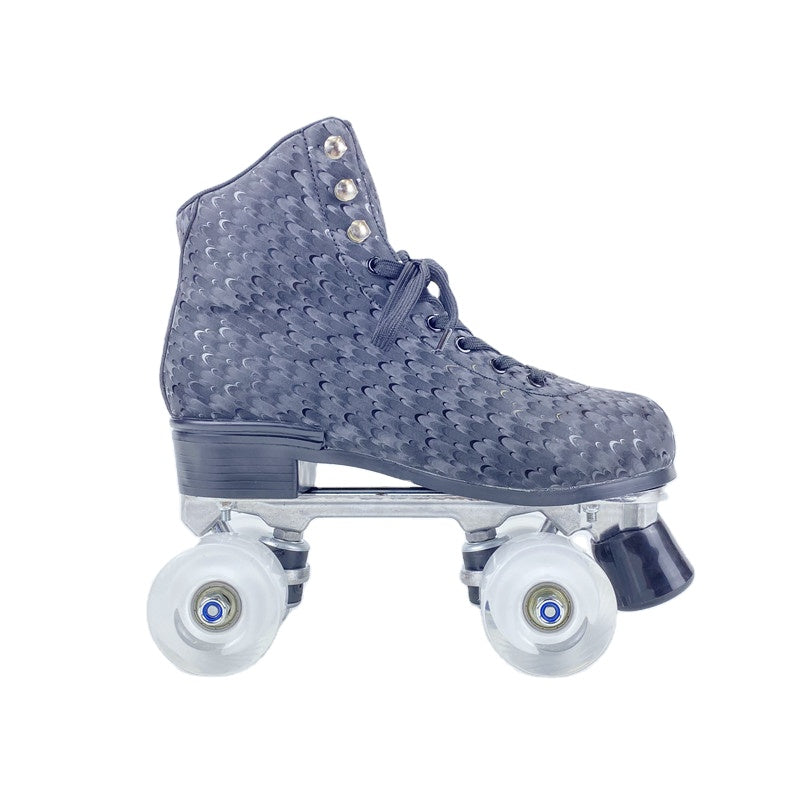 Woman Flashing Roller Quad Skate Roller Skates