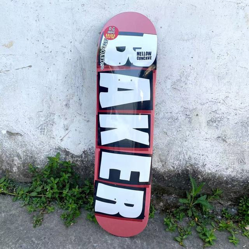 Professional Skateboard Baker Skateboard 8.0 Inch U-Shaped Transverse Skateboard 7-Layer Canada Wood Deck Three-Layer Dyeing Hi