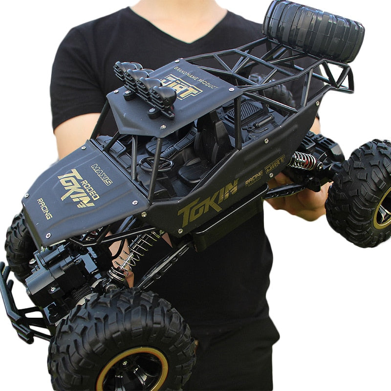 RC DRONES & TOYS