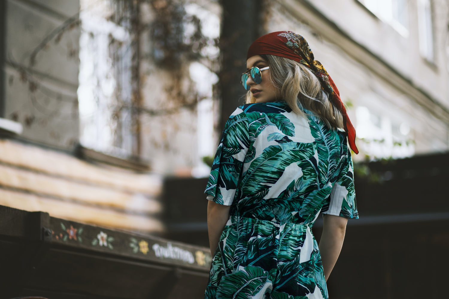 WOMEN'S JUMPSUITS & ROMPERS
