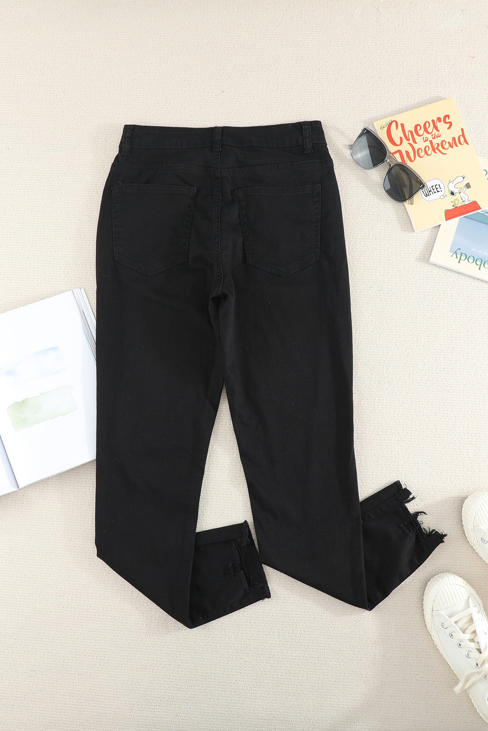 White Plain Buttons Frayed Raw Hem High Waist Denim Jeans