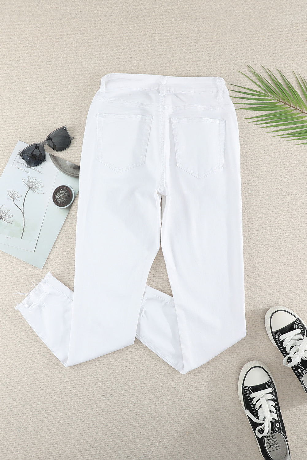 White Plain Buttons Frayed Raw Hem High Waist Denim Jeans
