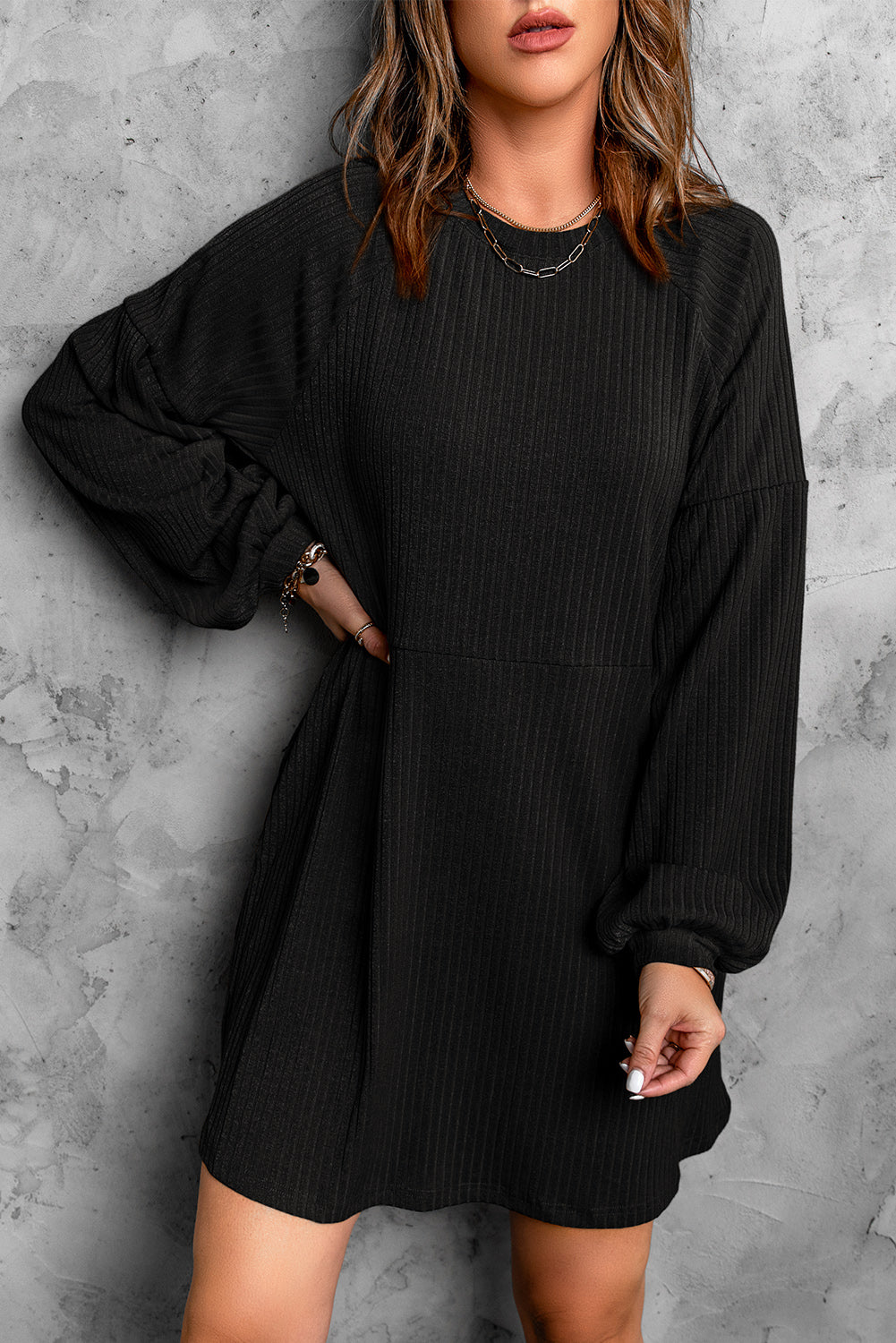 Black Round Neck Empire Waist Ribbed Short Knit Dress