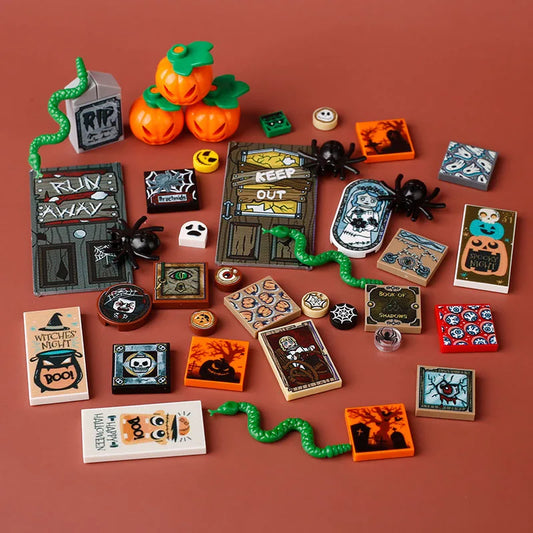 Miniature recreational block toy pieces