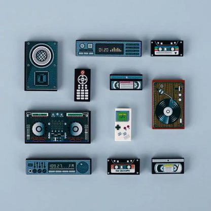 Miniature recreational block toy pieces