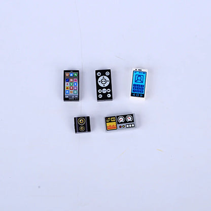 Miniature recreational block toy pieces