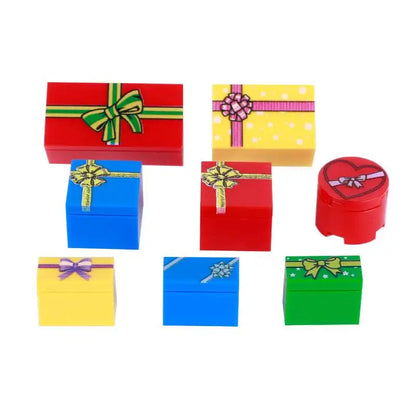 Miniature recreational block toy pieces