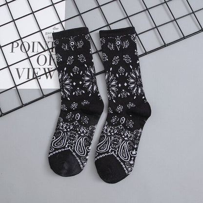Black White Cotton Funny Flower Socks Bandanna Paisley West Coast Black Hiphop Pop Top Street Skate Fashion Skateboard Youth