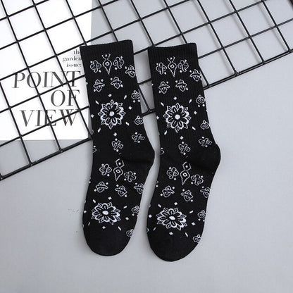Black White Cotton Funny Flower Socks Bandanna Paisley West Coast Black Hiphop Pop Top Street Skate Fashion Skateboard Youth