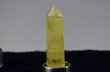 Natural Quartz Gemstone Glass Water Bottle