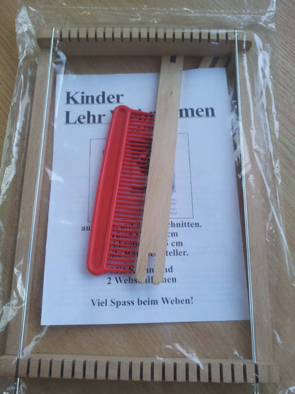 Childrens weaving frame