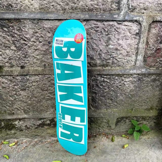 Professional Skateboard Baker Skateboard 8.0 Inch U-Shaped Transverse Skateboard 7-Layer Canada Wood Deck Three-Layer Dyeing Hi